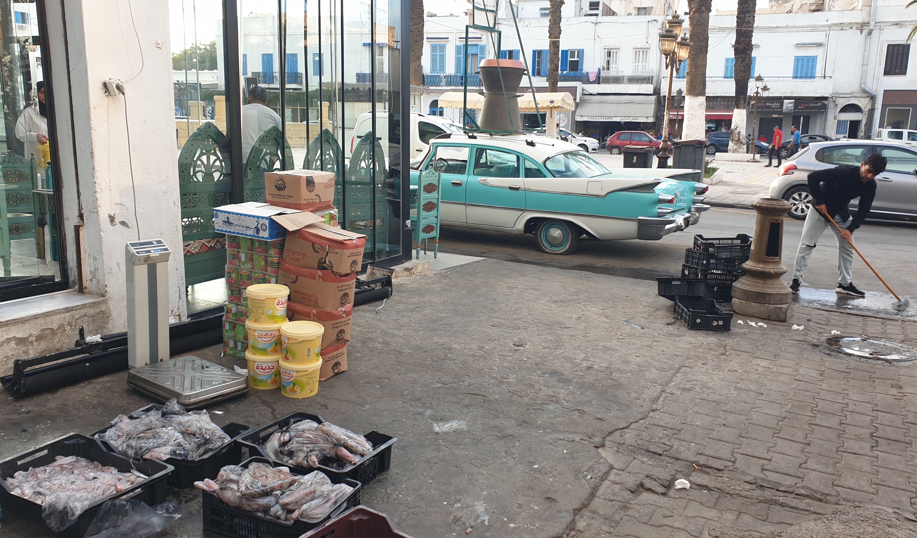 Il retro del Grand Vert, ristorante di pesce della Goletta.